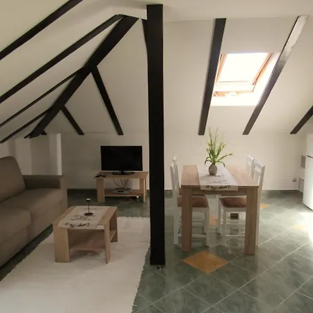 Cozy Studio Attic Trogir